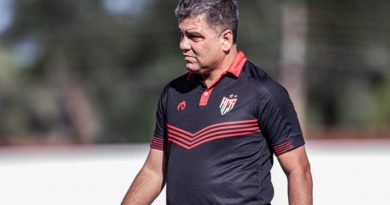 Marcelo Cabo não é mais treinador do Atlético-GO; confira
