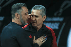 Vitor Pereira Jorginho Atlético-GO