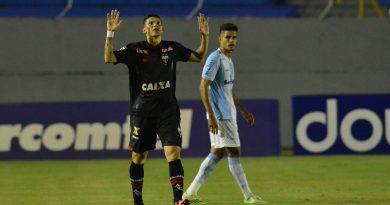 Atlético-GO x Londrina 2016