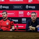 Umberto Louzer e Adson Batista — Foto: Ingryd Oliveira / Atlético-GO