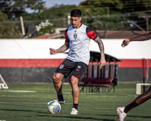 Em meio à desfalques, Philipe Sampaio pode fazer sua estreia com a camisa do Atlético