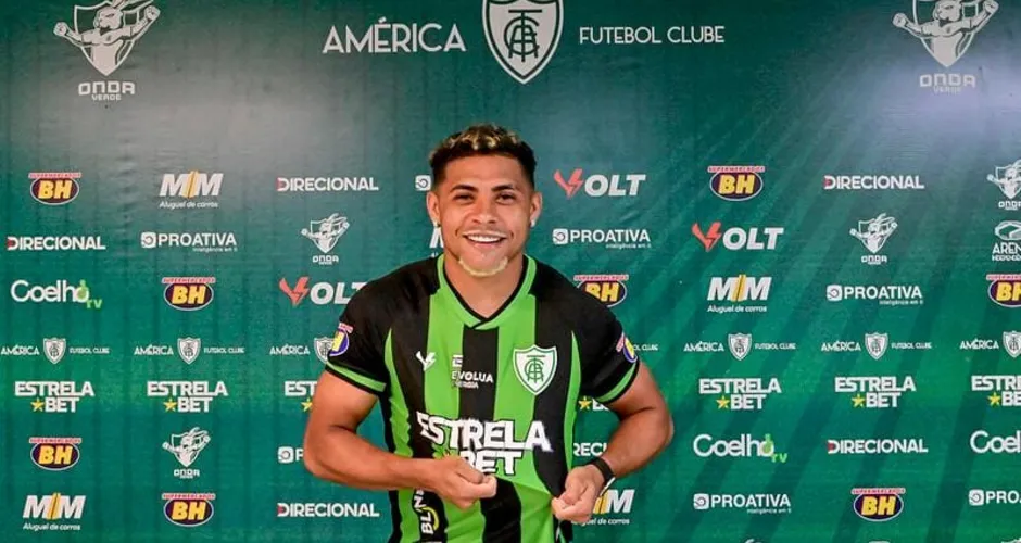 Vitor Jacaré, que esteve na mira do Atlético, surpreende mais uma vez e acerta com novo clube para 2025