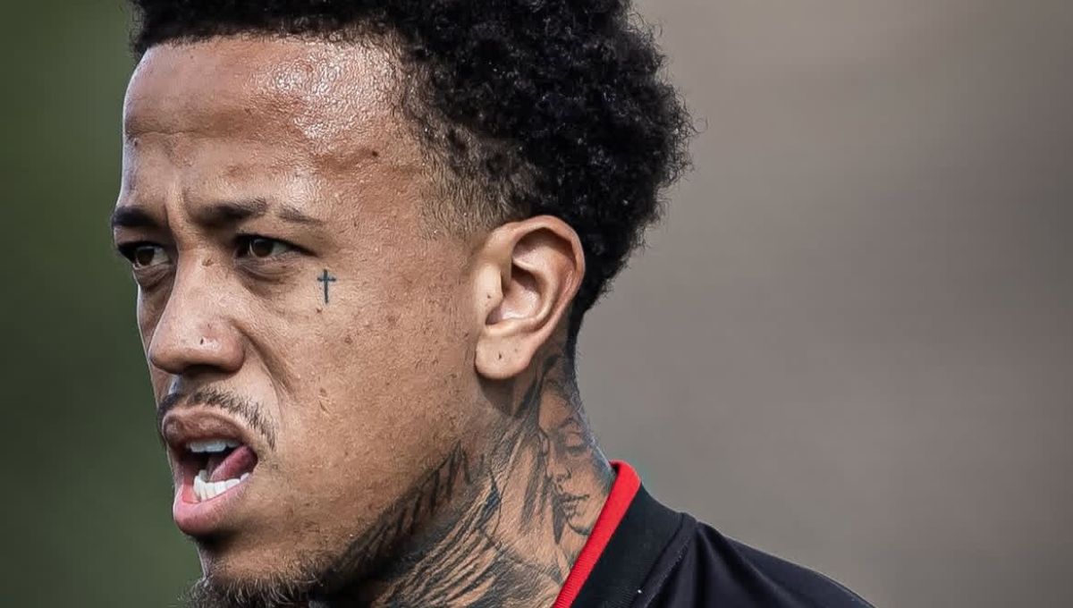 REFORÇO NO MEIO-CAMPO! Atlético anuncia contratação de meia que estava no exterior reforço