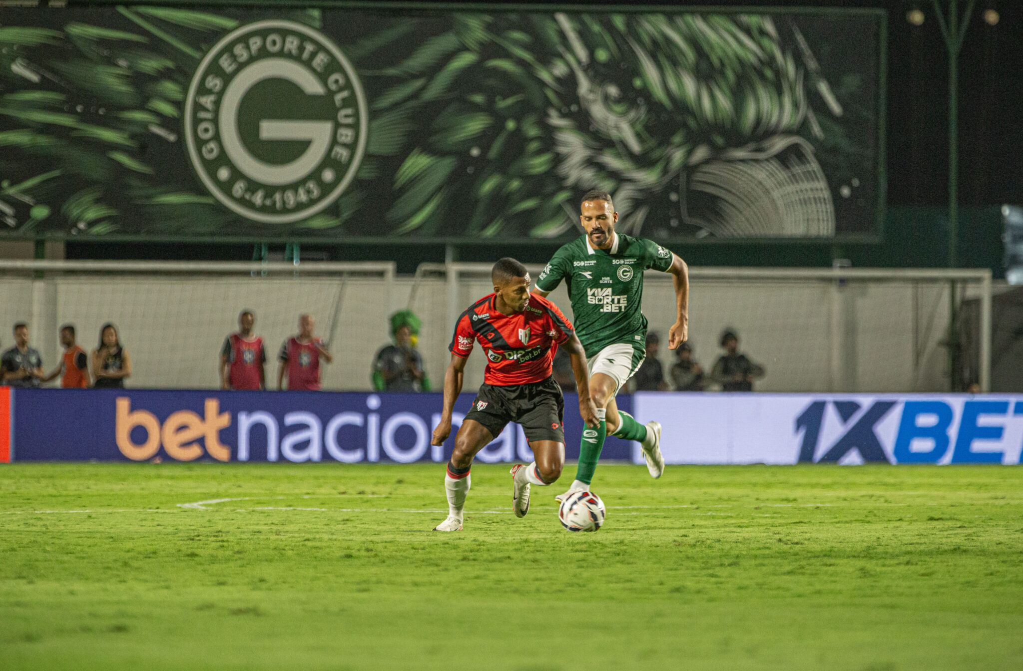 Atlético-GO x Goiás: onde assistir, horário e prováveis escalações ...