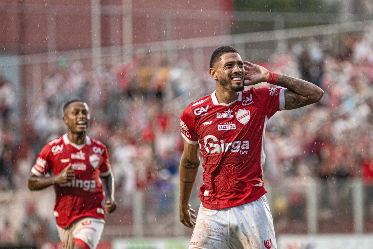 Vila Nova x Atlético-GO. Foto: Roberto Corrêa